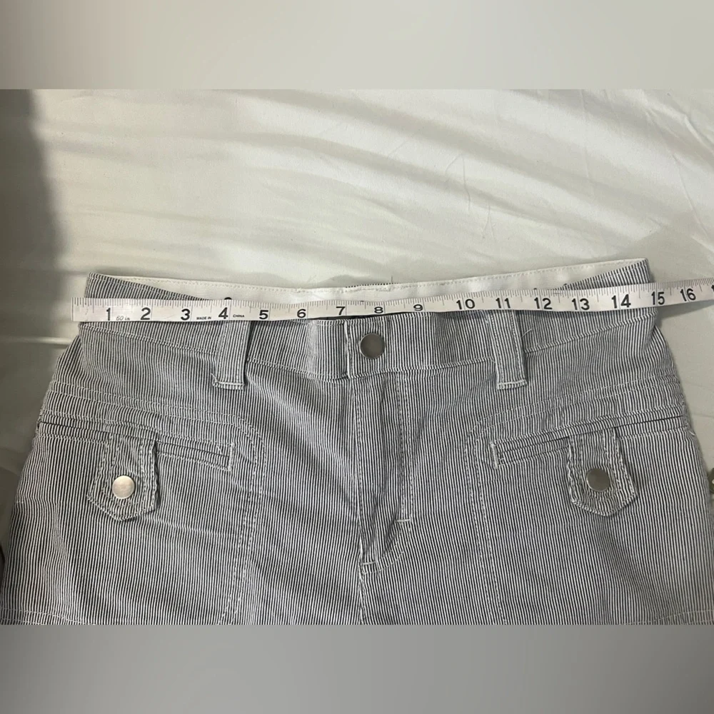Women’s‎ Lee Bermuda Shorts Gray and White Stripes with Pockets